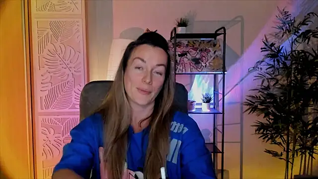 RebeccaMartinez's cam snapshot