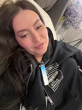 TrishaWinslet's cam snapshot