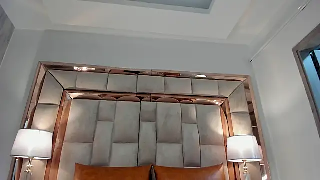 ValentinaBreats's cam snapshot