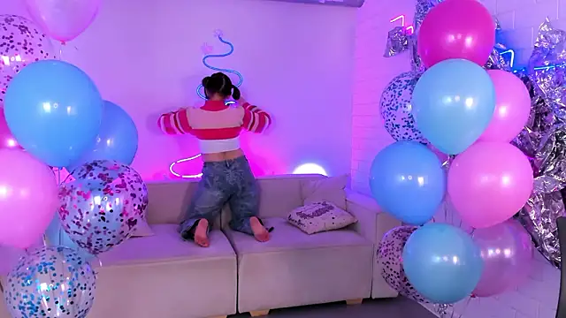 TessaMill's cam snapshot