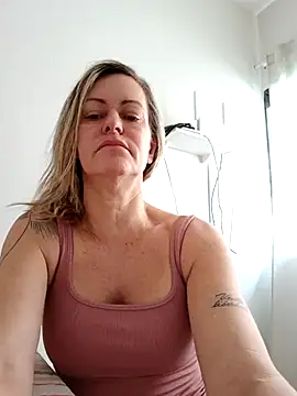 Misaudibel's cam snapshot