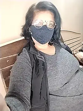 RICHA_BHABHI23's cam snapshot