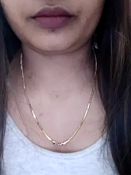 Wild-janvi's cam snapshot