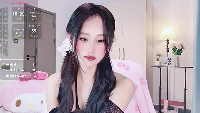 schoolgirl-nurse's cam snapshot