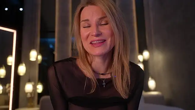 NovaMaria live sex cam