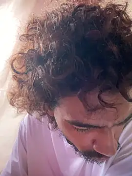 OfficialMineirinho's cam snapshot