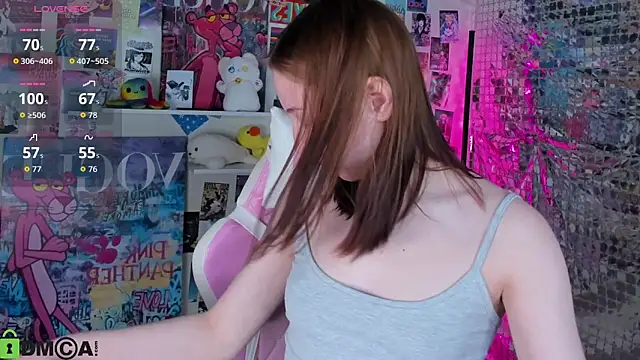 lally_cute's cam snapshot