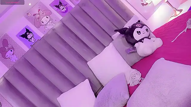 ClaudiaSophia live sex cam