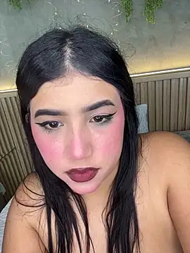 Lana_Lann live sex cam