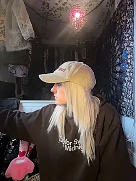 bambibabyy's cam snapshot