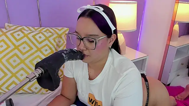 SophyRuiz_'s cam snapshot