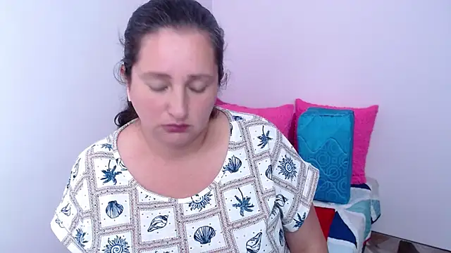 CristialJones_'s cam snapshot