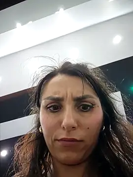 Izabella_Bella live sex cam