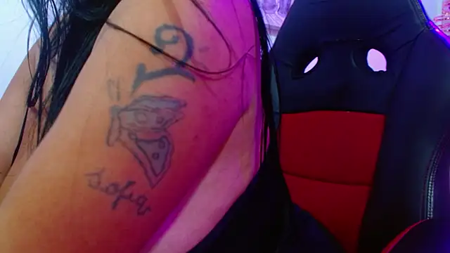 violletha's cam snapshot