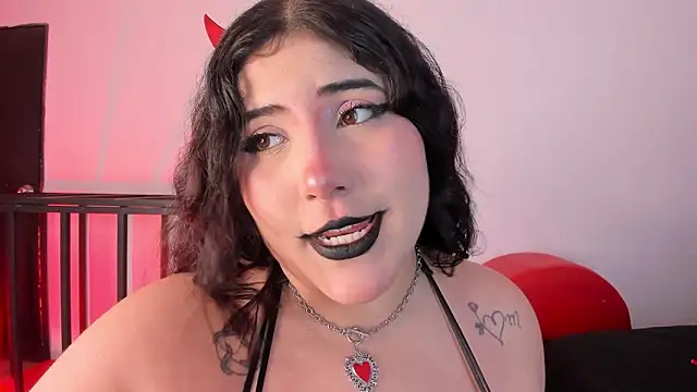 AmberiniHoffman's cam snapshot