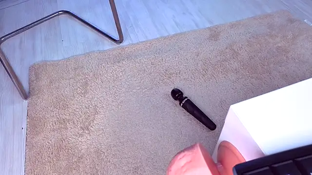 SpoilM3Mor3's cam snapshot