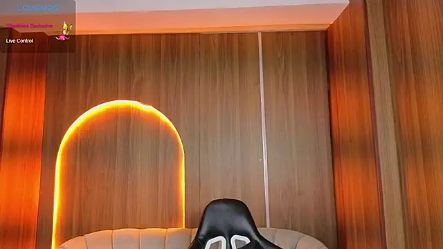 Violeth_b's cam snapshot