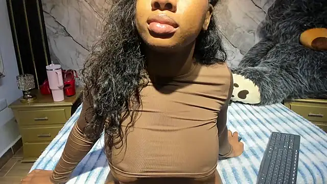 Niyirey1's cam snapshot