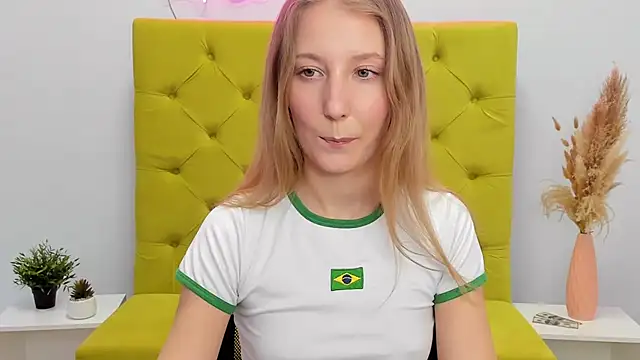 LolaWilsons's cam snapshot