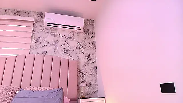 sofia_go_'s cam snapshot