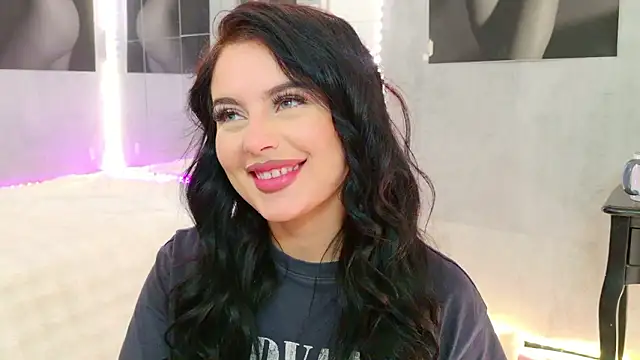 celia_chanel's cam snapshot