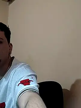 HallowedMilan live sex cam