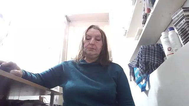 AnnaLive570's cam snapshot