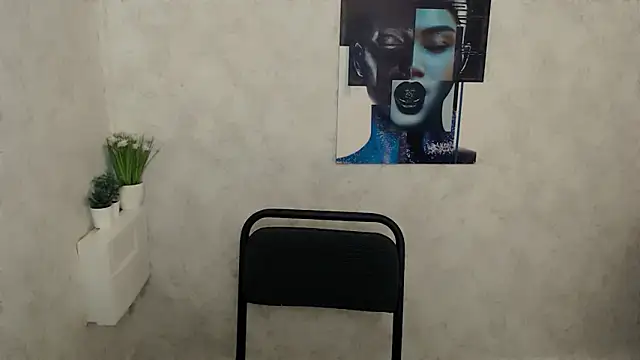 EmiliaTemi_'s cam snapshot