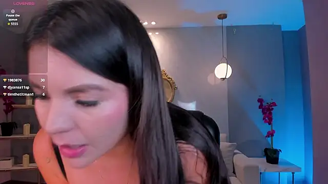 ValeriaRoldanX's cam snapshot