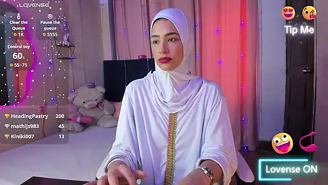 ShanaJamil's cam snapshot