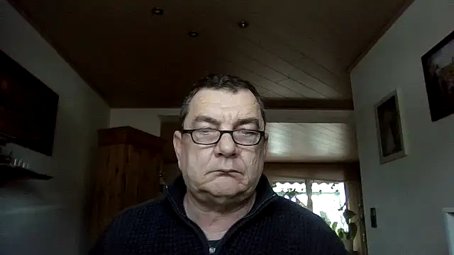 Nobbie444 live sex cam