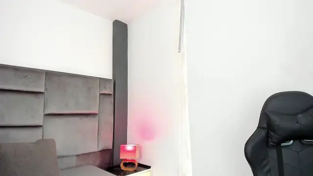 MarilynSmIith live sex cam