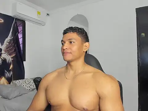 bigger_ragnarsson live sex cam