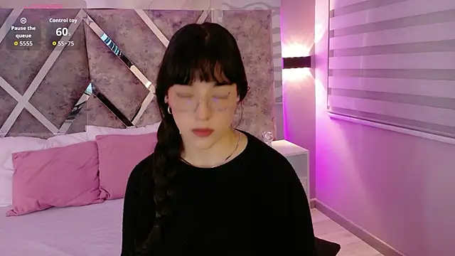 Susa1userma_'s cam snapshot