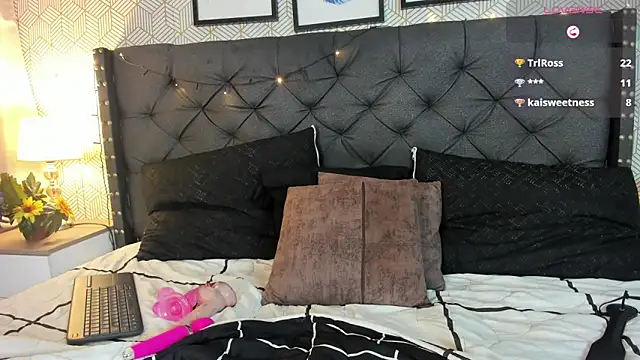 valentina__desire's cam snapshot