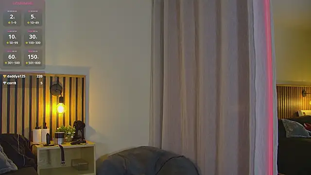 emma_morales_'s cam snapshot