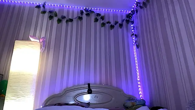 CutieSlim's cam snapshot