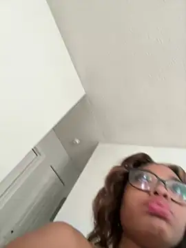 paybarbie's cam snapshot