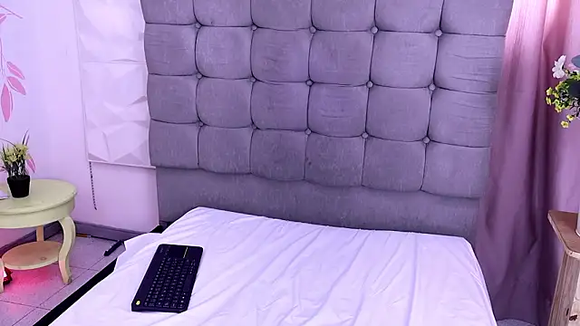 Isabelle_Lane's cam snapshot