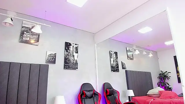 kendra_london's cam snapshot