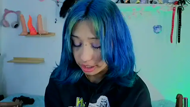 zoelight18 live sex cam