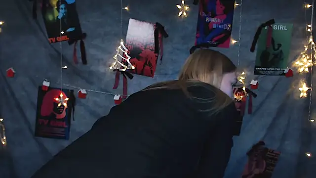 MademoiselleCl's cam snapshot