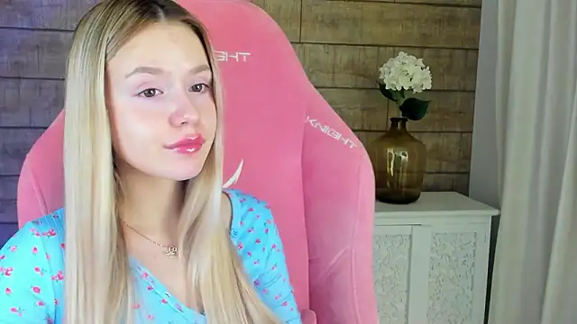 MilanaBalmain's cam snapshot