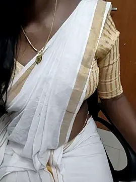 Tamilmallu-duskygirl03's cam snapshot