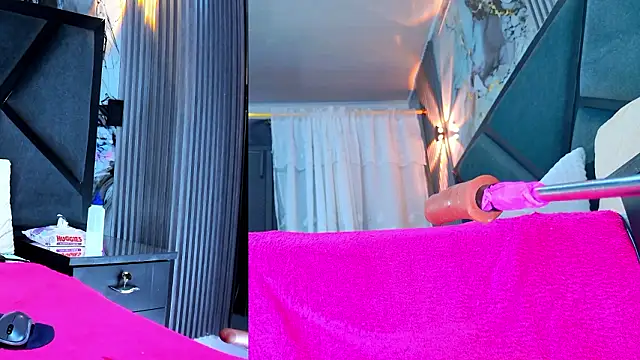 NathaxaLeans's cam snapshot