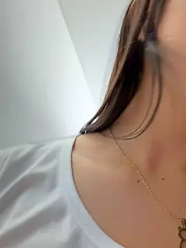 CHARLOTTE__05's cam snapshot