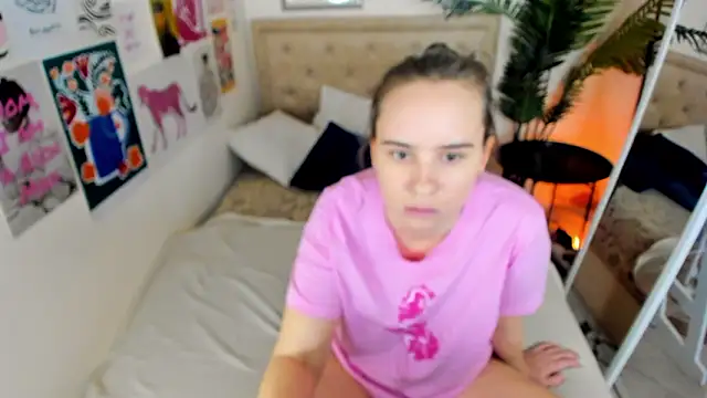 Lika_0ne's cam snapshot