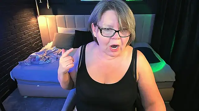 Shannonshine's cam snapshot