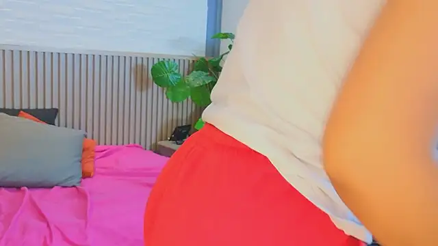 Milena_lawson's cam snapshot