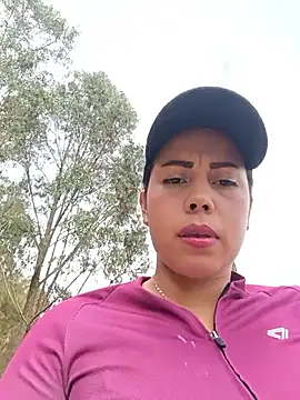 _andrea30 live sex cam